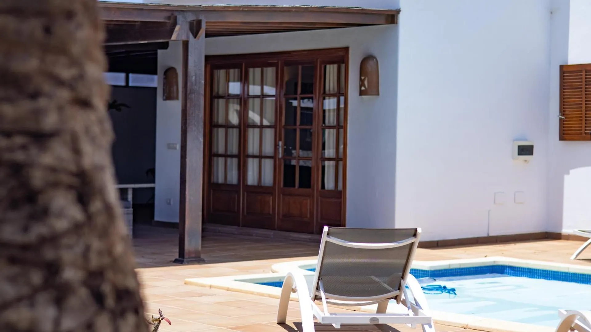 Villa Iseo Playa Blanca  Spain