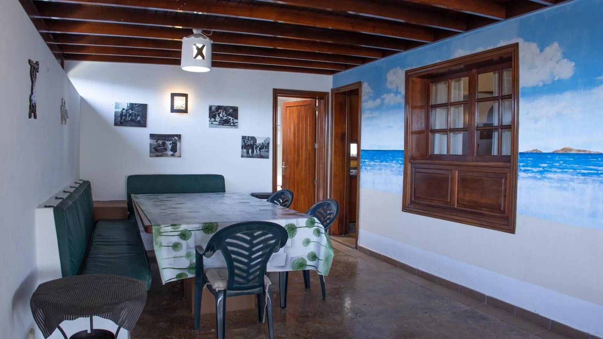 Villa Iseo 플라야블랑카 0*,  스페인